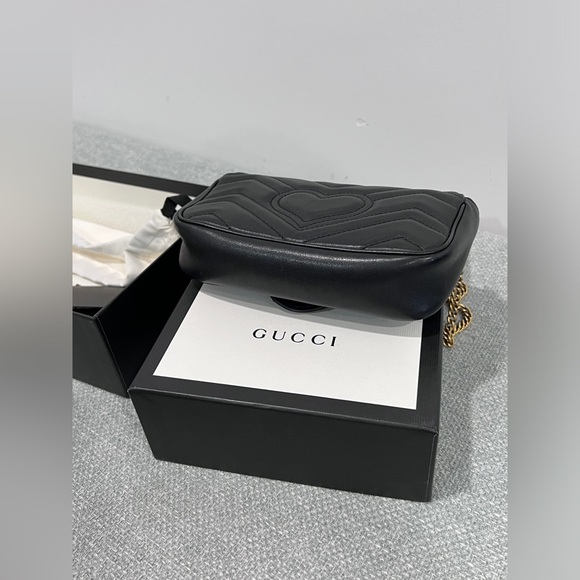 SOLD｜GG Marmont Supermini shoulder bag - Picture 9 of 12